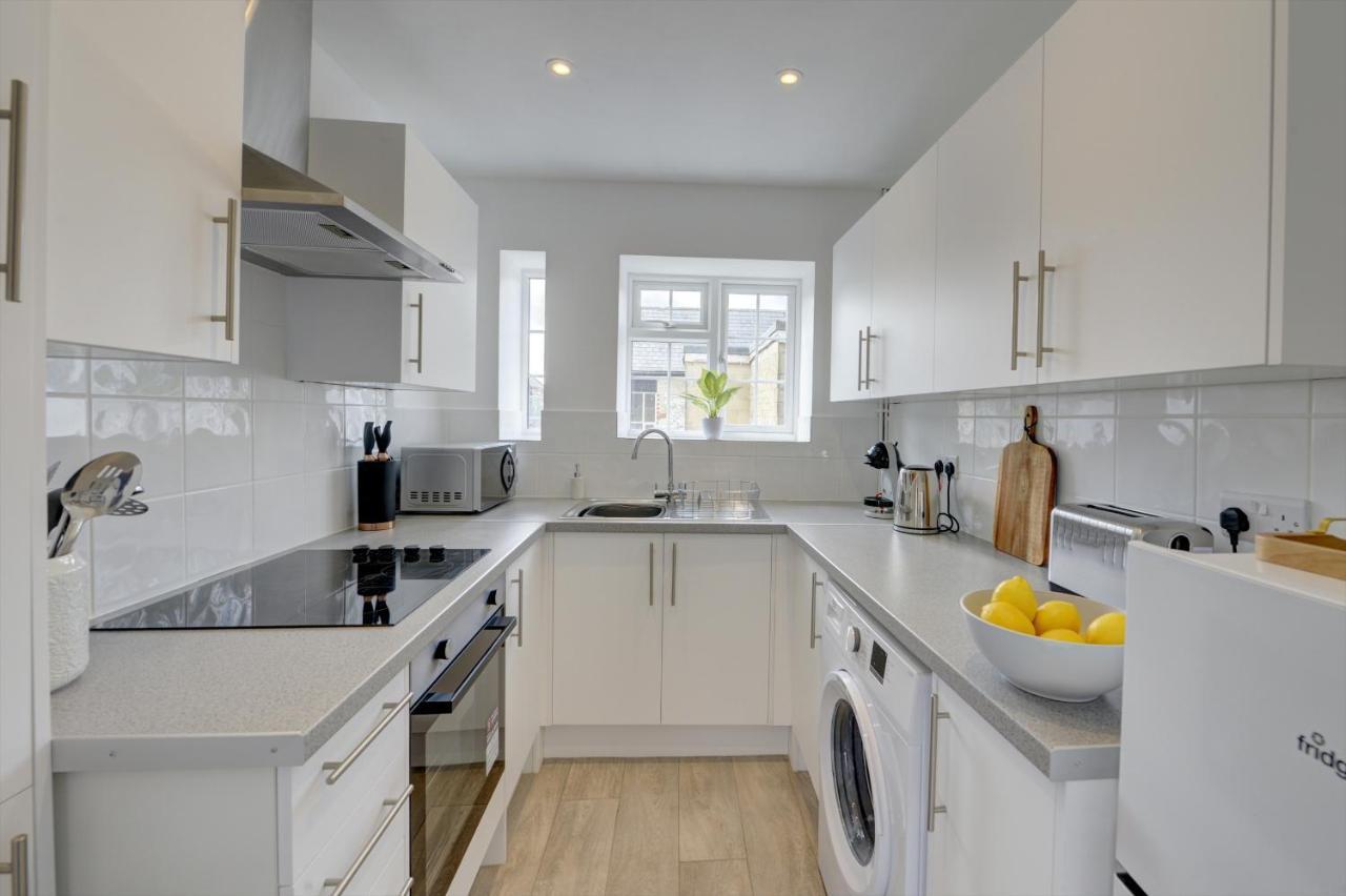 Brewery Loft - 3 Bedroom Bright Spacious In The Centre Of Town, Wifi, Netflix