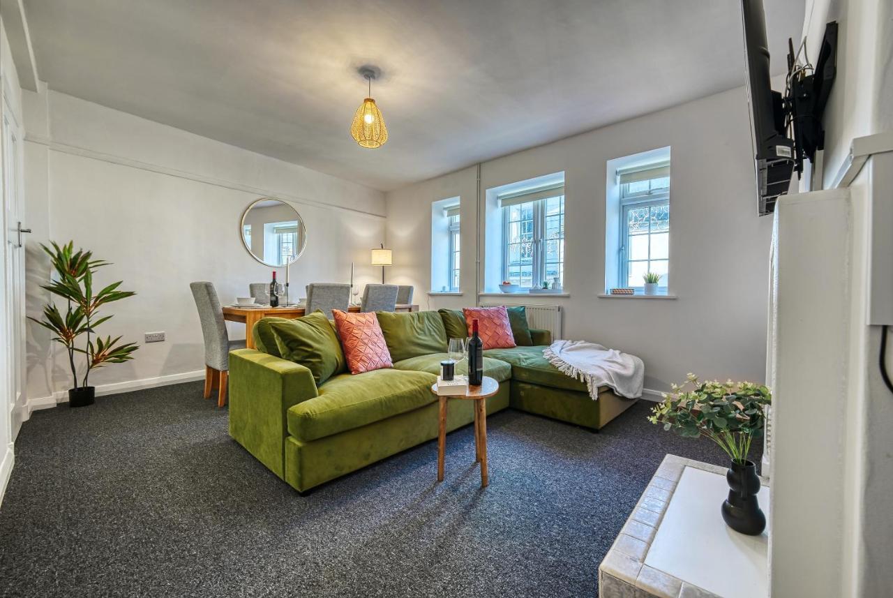 Brewery Loft - 3 Bedroom Bright Spacious In The Centre Of Town, Wifi, Netflix *
