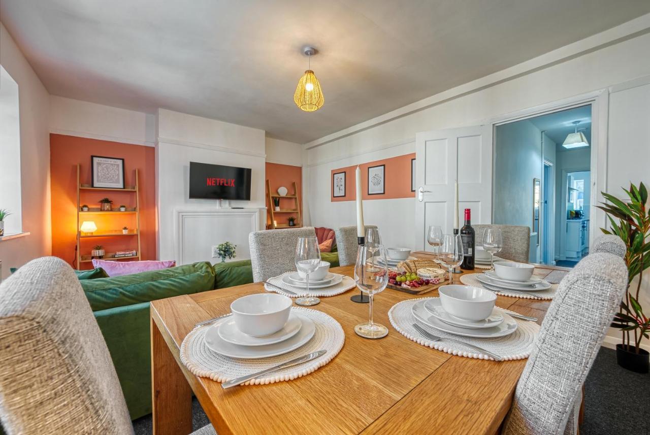 Brewery Loft - 3 Bedroom Bright Spacious In The Centre Of Town, Wifi, Netflix Cirencester