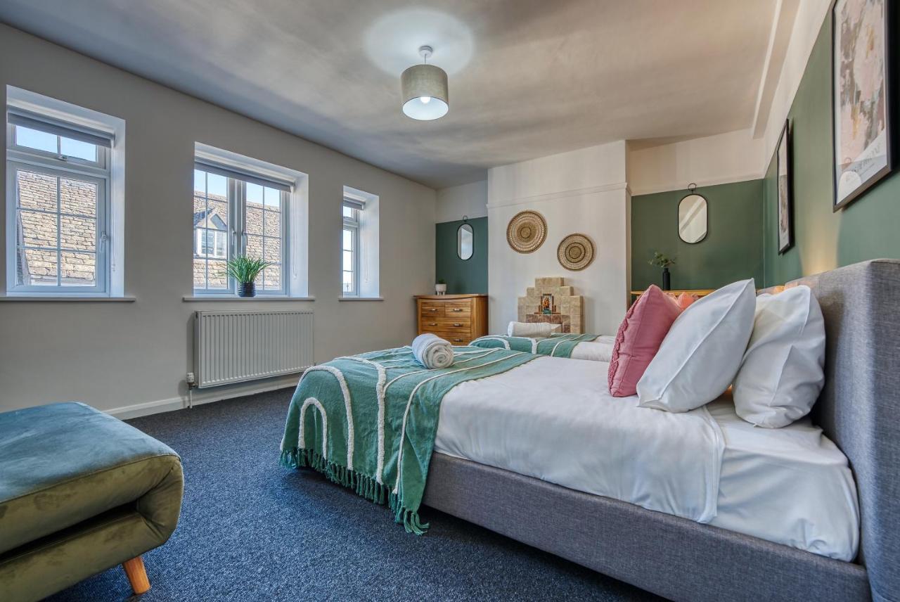 Brewery Loft - 3 Bedroom Bright Spacious In The Centre Of Town, Wifi, Netflix Cirencester